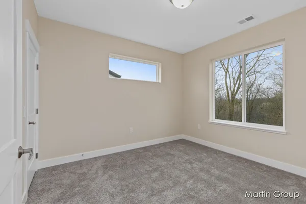 $345,900 | 2213 Watertown Way, Grand Rapids, MI 49505