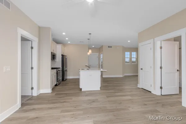 $345,900 | 2213 Watertown Way, Grand Rapids, MI 49505