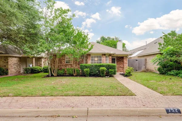 $275,000 | 752 Monique Court, Cedar Hill, TX 75104