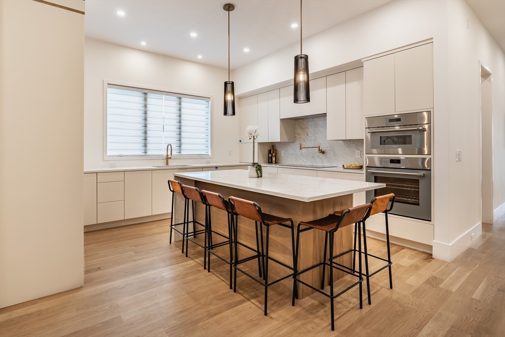 154 Langley Road, Unit 1 Newton, MA 02459 - Photo 13 of 25