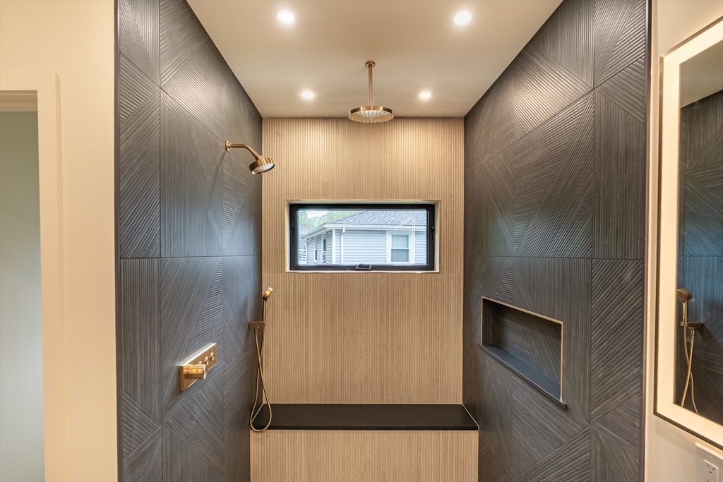 154 Langley Road, Unit 1 Newton, MA 02459 - Photo 19 of 25