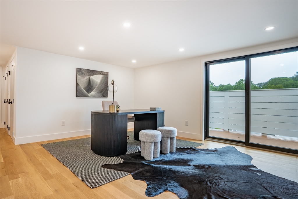 154 Langley Road, Unit 1 Newton, MA 02459 - Photo 23 of 25