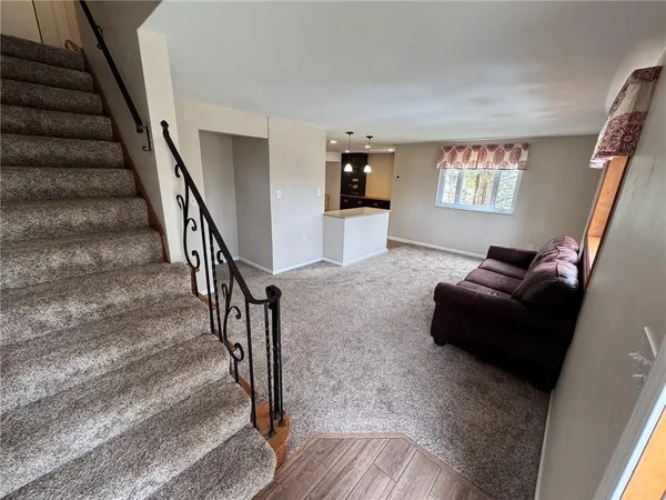 $395,000 | 1418 Lakeside Drive, Allison Park, PA 15101