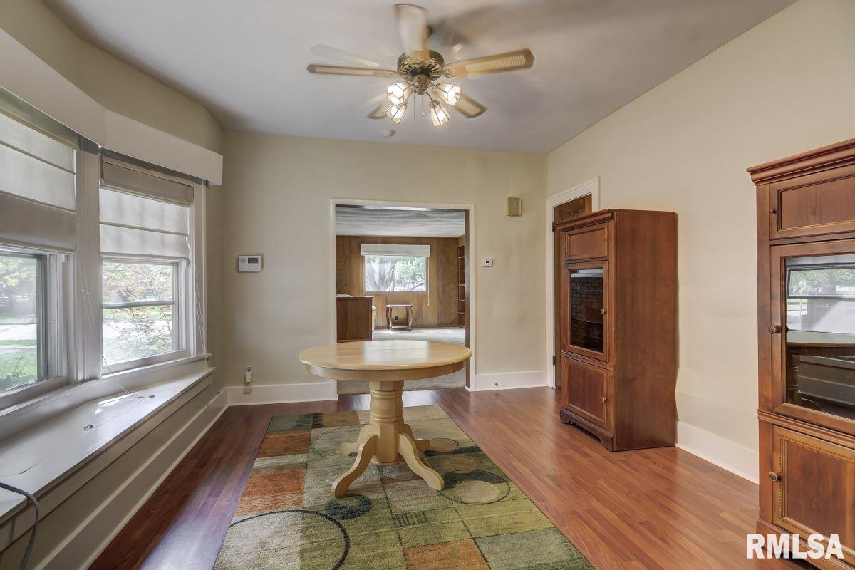 1025 West Governor Street Springfield, IL 62704 - Photo 11 of 36 Gallery Image 11