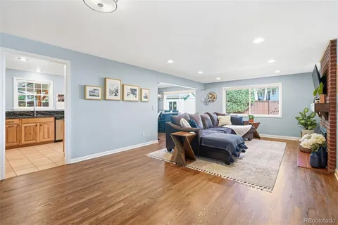 $815,000 | 2903 East Peakview Circle, Centennial, CO 80121