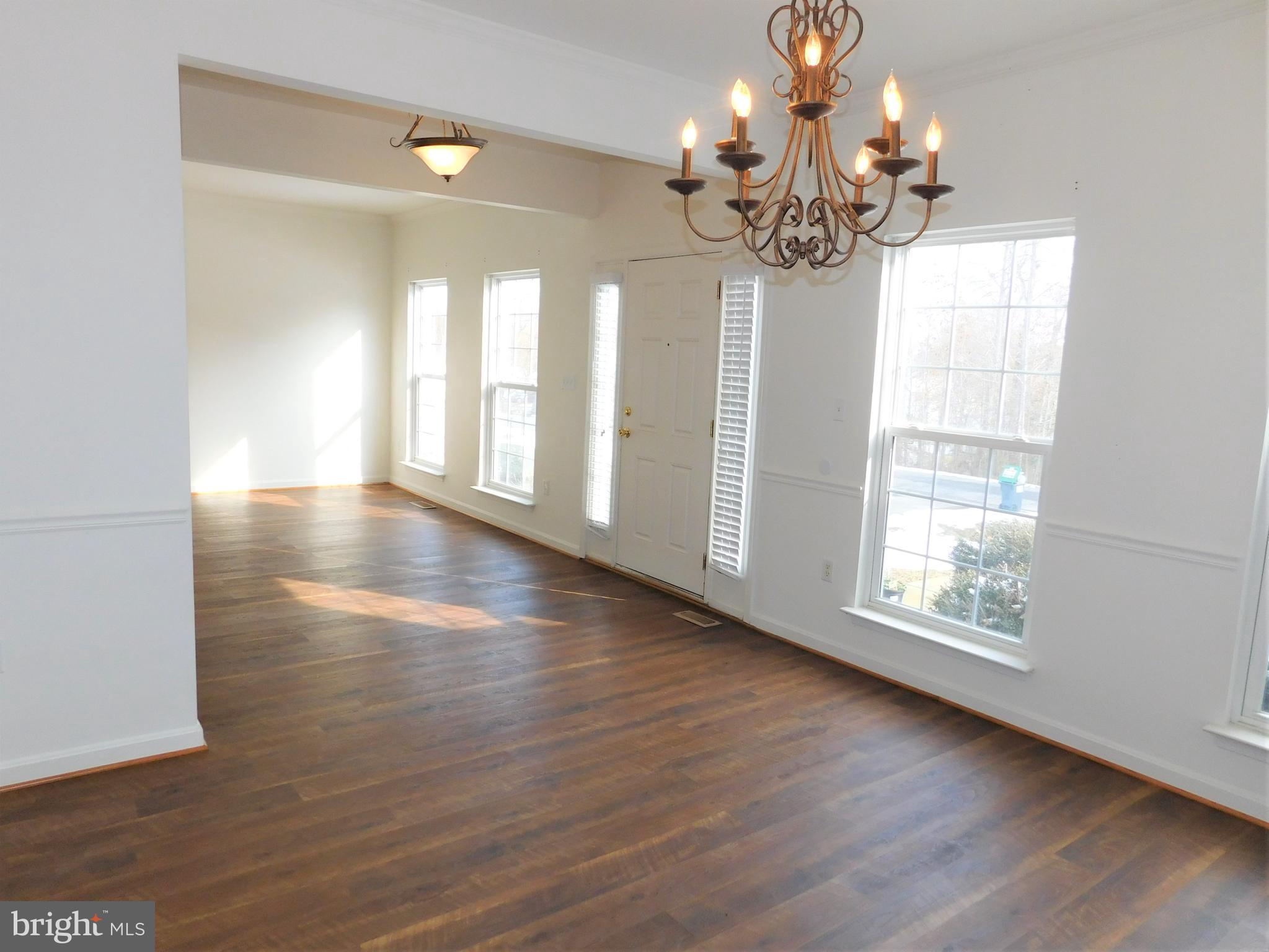 10918 Park Ridge Road Fredericksburg, VA 22408 - Photo 4 of 40 Gallery Image 4