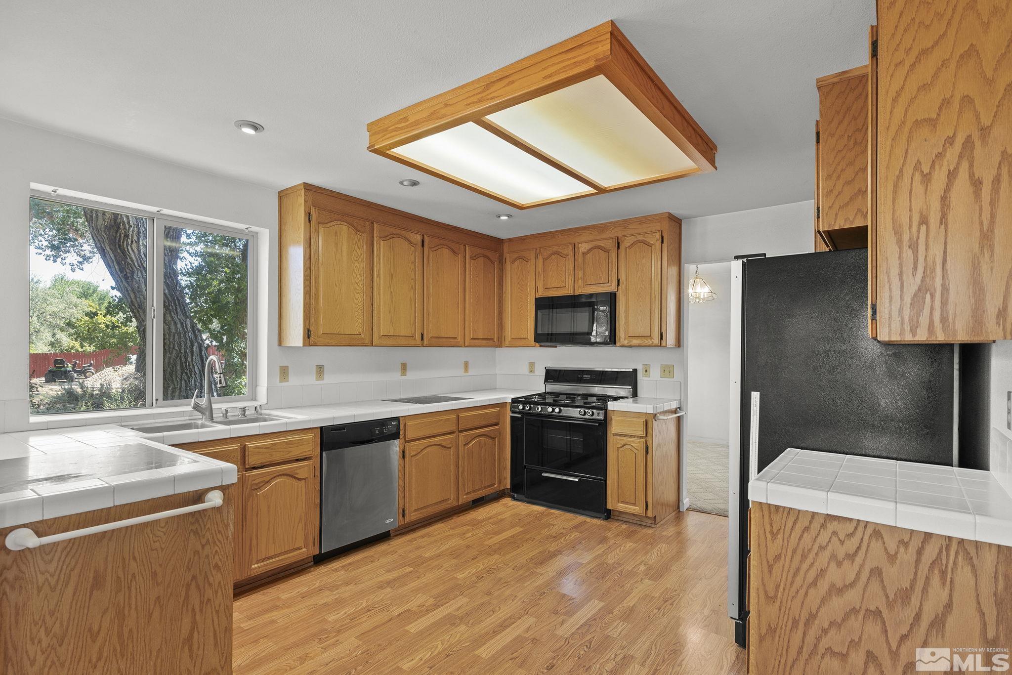 5596 Rivers Edge Drive Fallon, NV 89406 - Photo 10 of 35 Photo 10