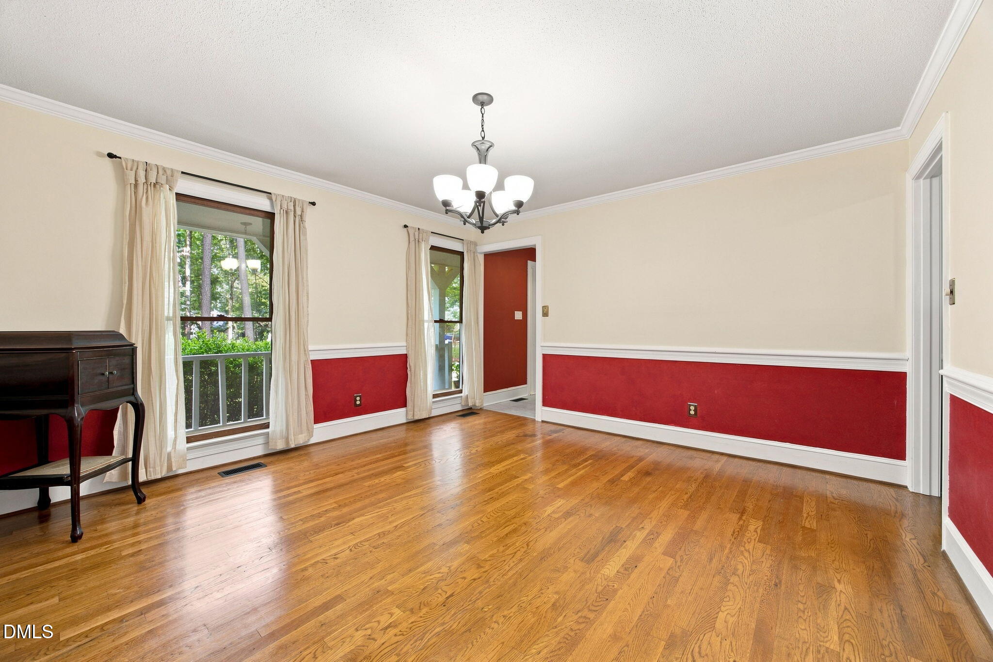 4913 Springwood Drive Raleigh, NC 27613 - Photo 16 of 54 34-web-or-mls-IMG_0241_Edit