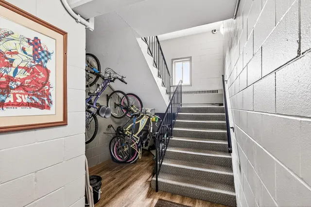 $99,000 | 3729 Snelling Avenue, Unit 308, Minneapolis, MN 55406