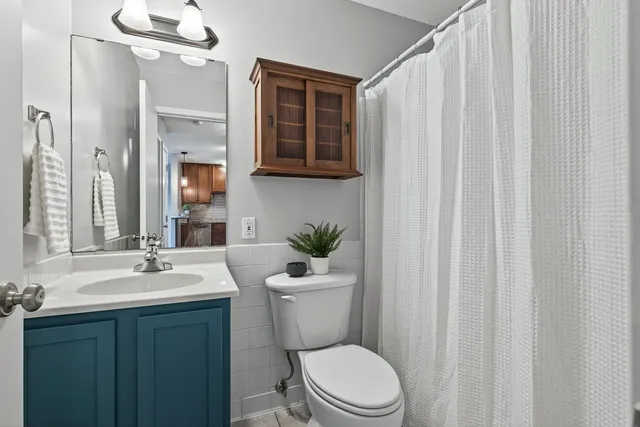 $99,000 | 3729 Snelling Avenue, Unit 308, Minneapolis, MN 55406