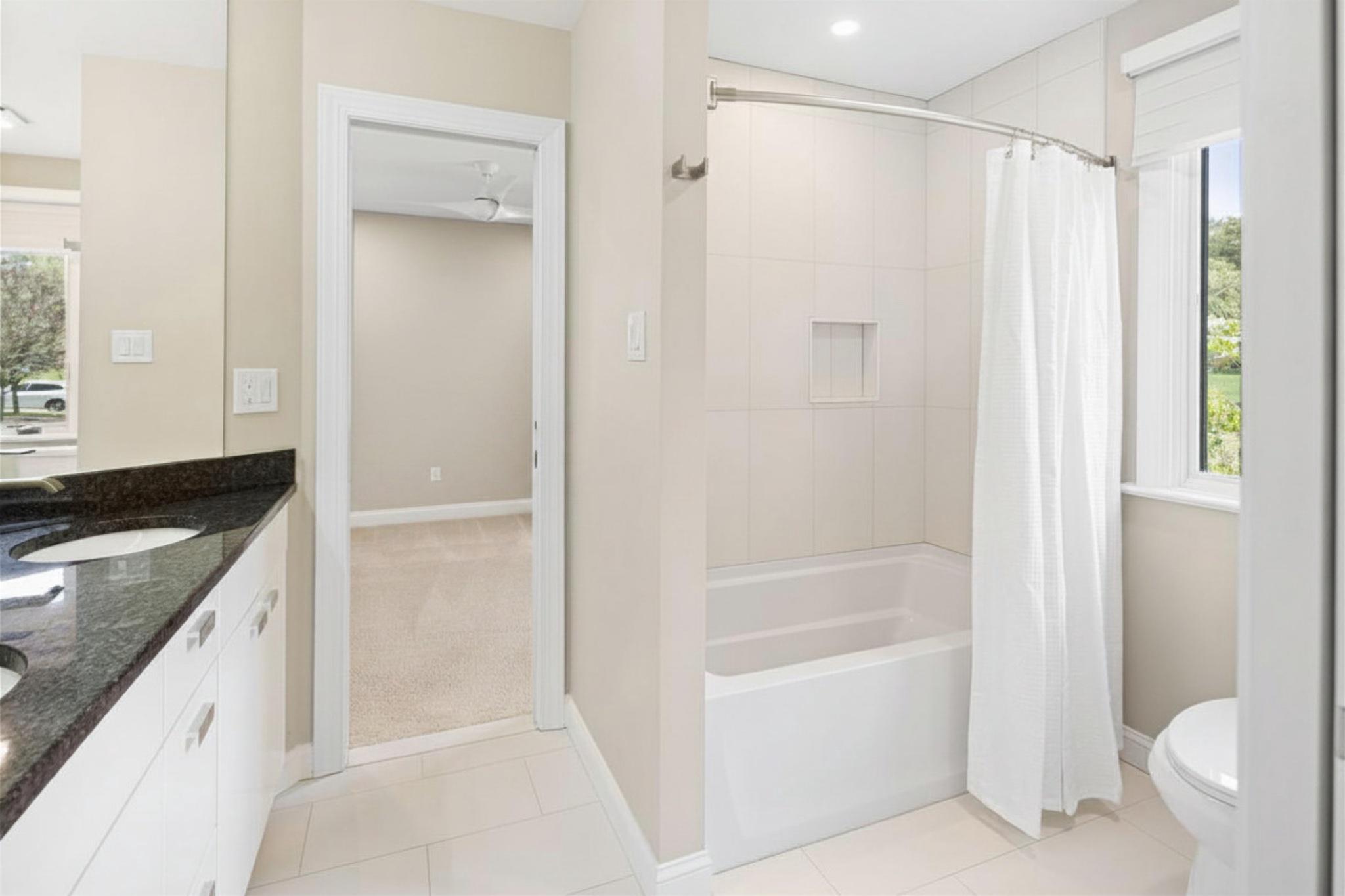 883 Echo Hill Road West Chester, PA 19382 - Photo 22 of 50 Jack and Jill Bathroom