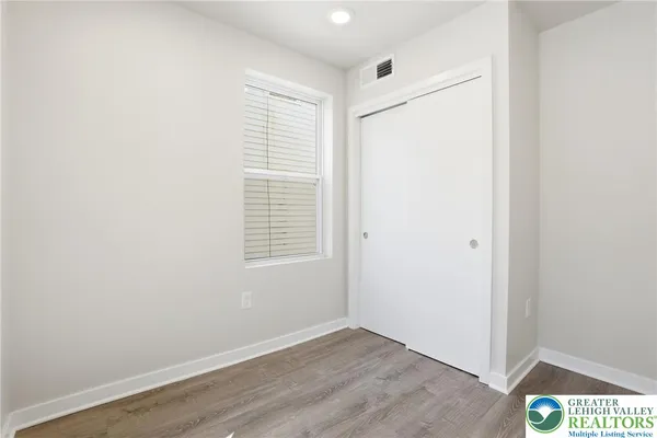 $2,500 | 1065 Bushkill Drive, Easton, PA 18042