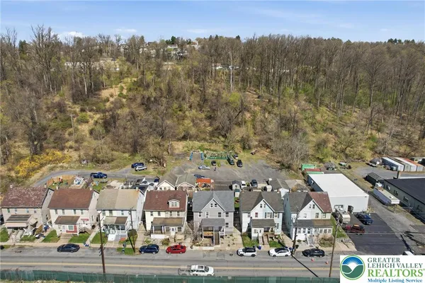 $2,500 | 1065 Bushkill Drive, Easton, PA 18042