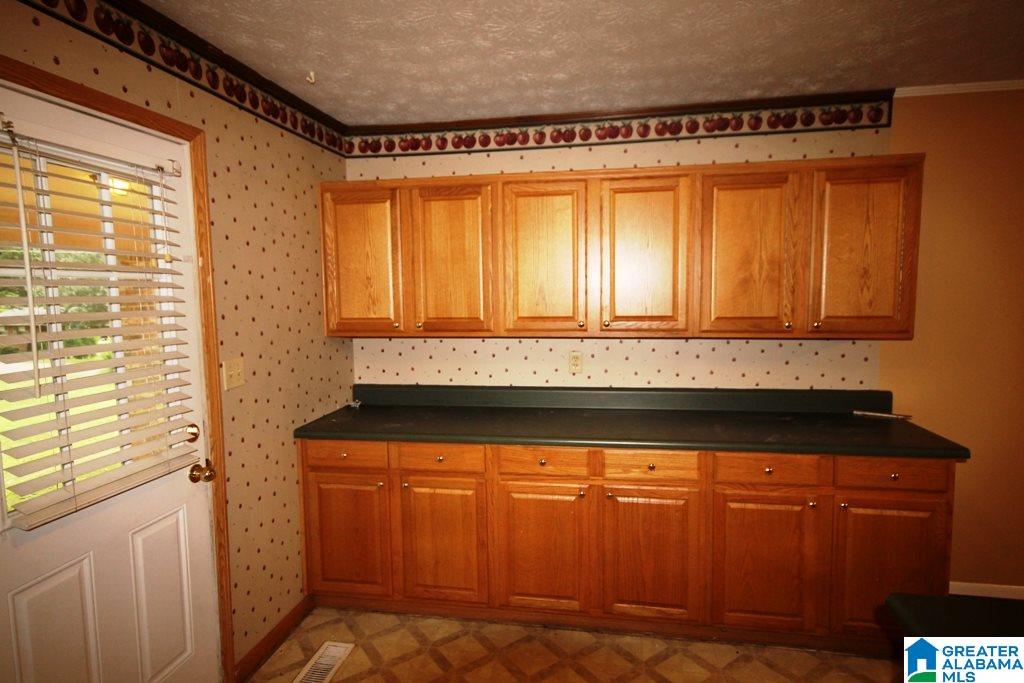 1312 Montevallo Road Weaver, AL 36277 - Photo 11 of 31 Gallery Image 11