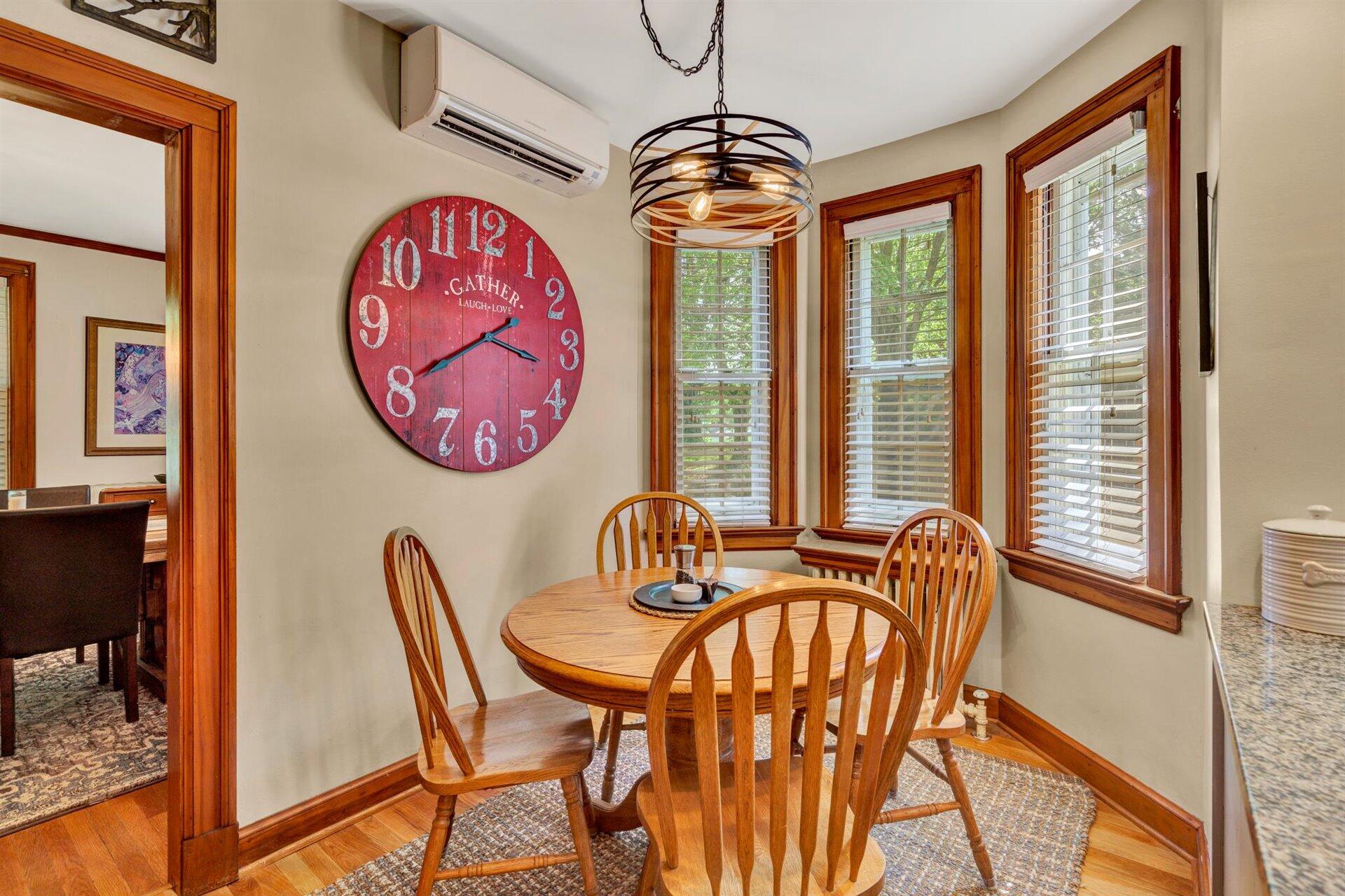2103 Grandin Road Southwest Roanoke, VA 24015 - Photo 23 of 71 Breakfast Nook