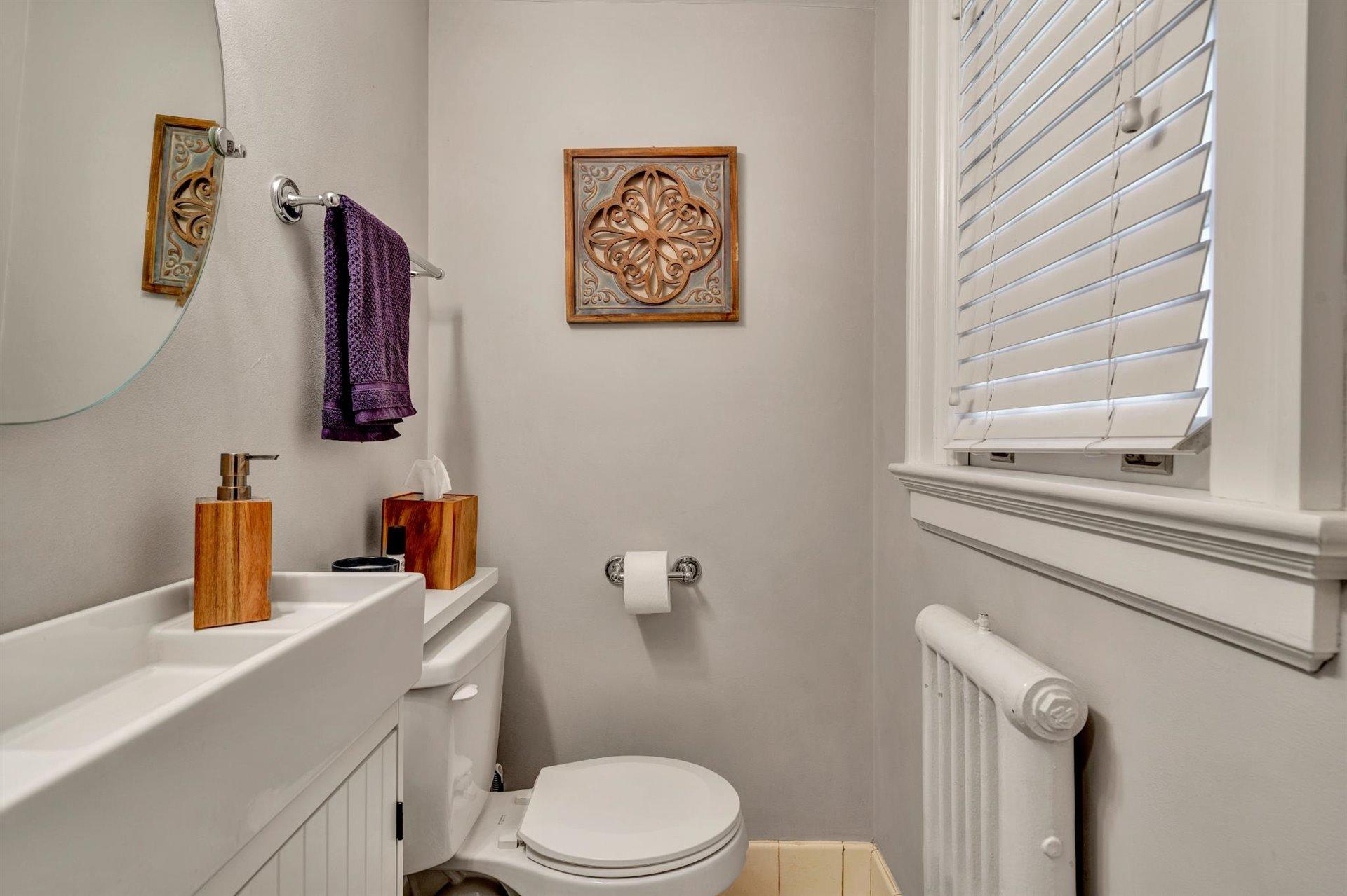 2103 Grandin Road Southwest Roanoke, VA 24015 - Photo 27 of 71 Half BA