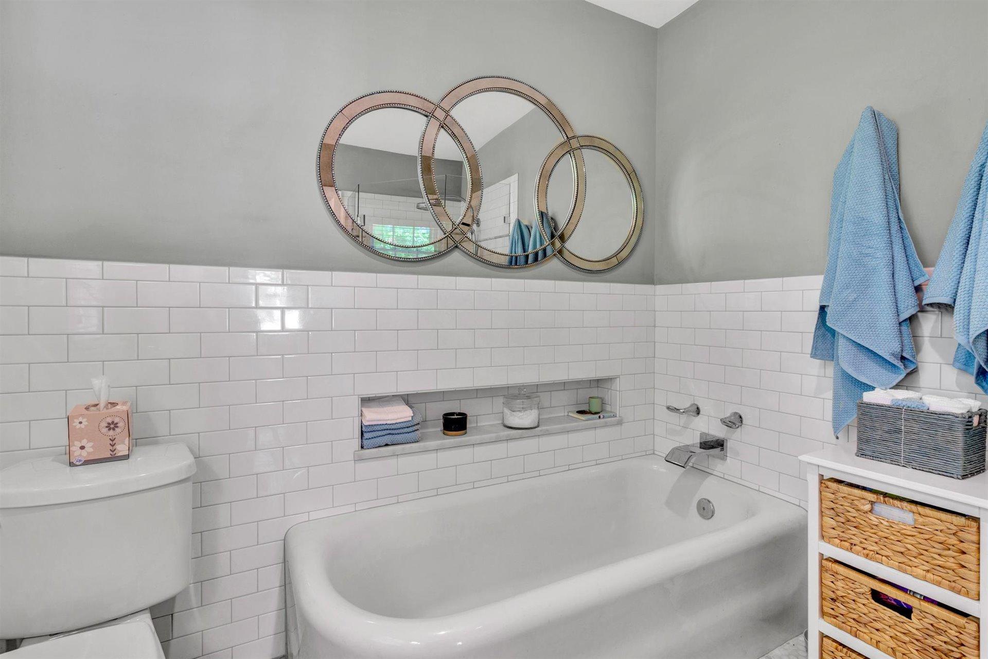 2103 Grandin Road Southwest Roanoke, VA 24015 - Photo 35 of 71 Master BA