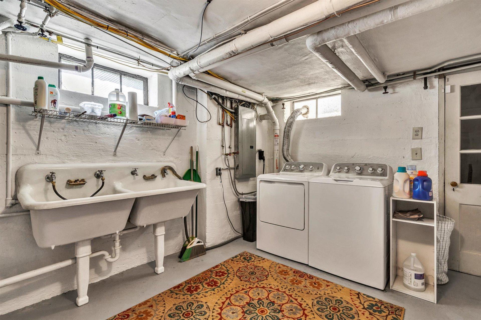 2103 Grandin Road Southwest Roanoke, VA 24015 - Photo 46 of 71 Laundry area