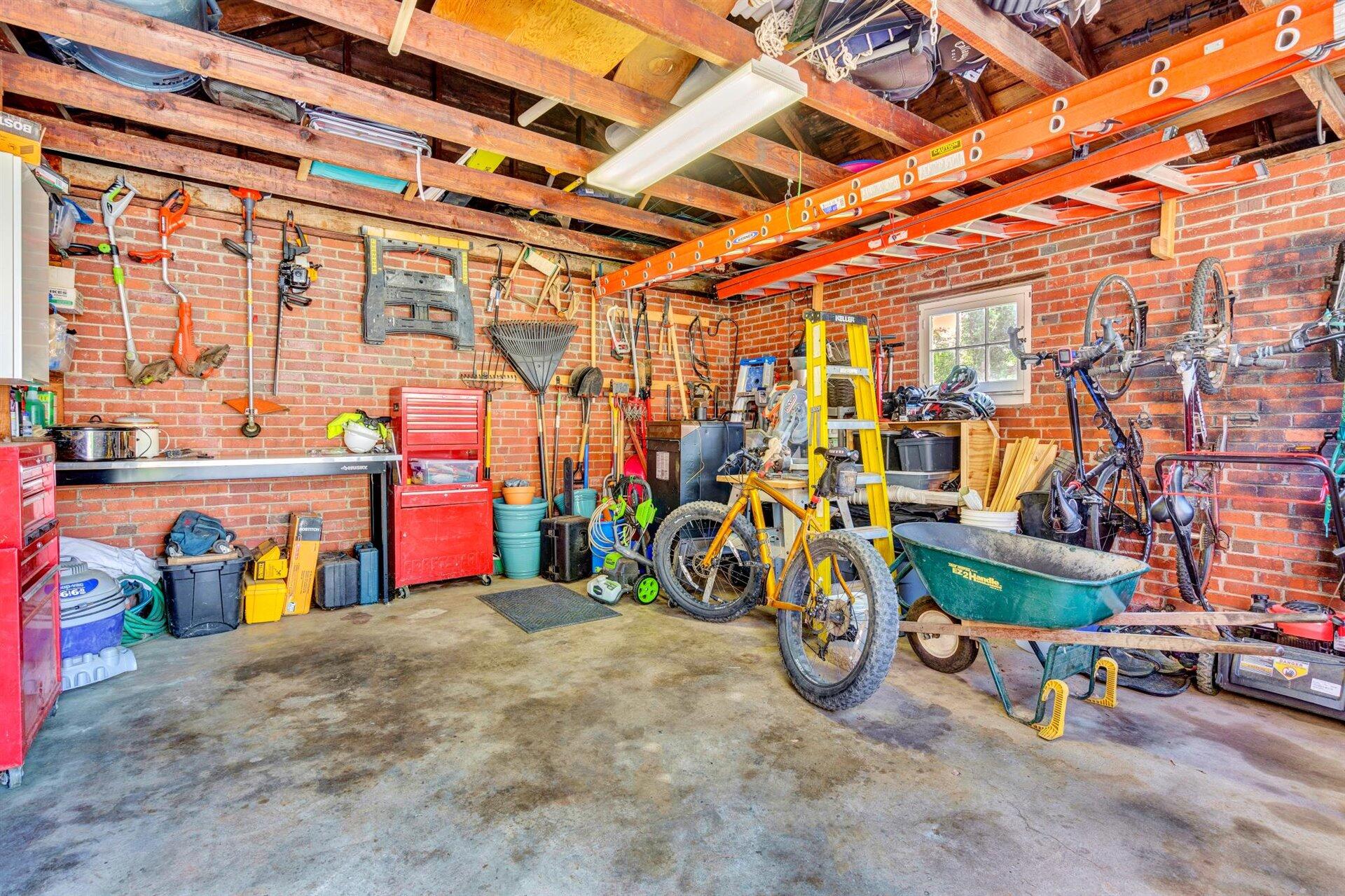 2103 Grandin Road Southwest Roanoke, VA 24015 - Photo 53 of 71 Garage