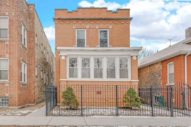 $355,000 | 6553 South Eberhart Avenue, Chicago, IL 60637