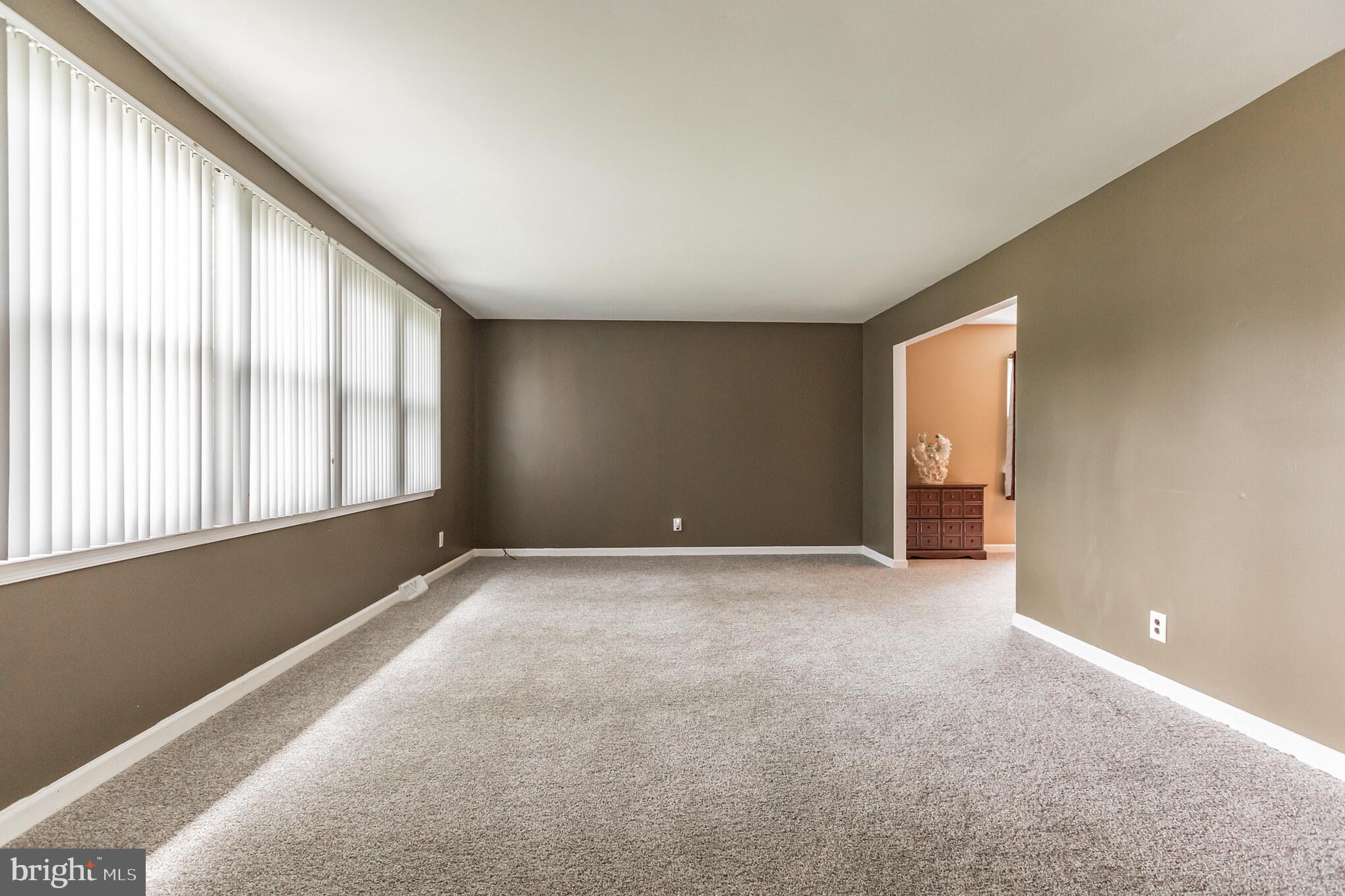 134 Sandringham Road Cherry Hill, NJ 08003 - Photo 7 of 30 Dining Room with view into Kitchen