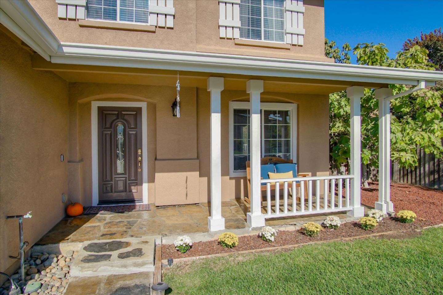 2745 Valley View Road Hollister, CA 95023 - Photo 4 of 47 Gallery Image 4