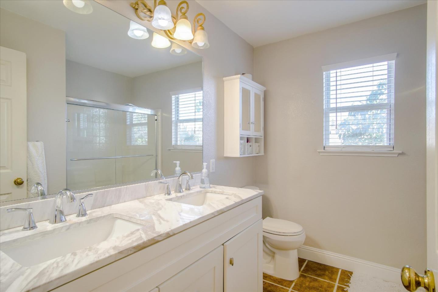 2745 Valley View Road Hollister, CA 95023 - Photo 37 of 47 Gallery Image 37