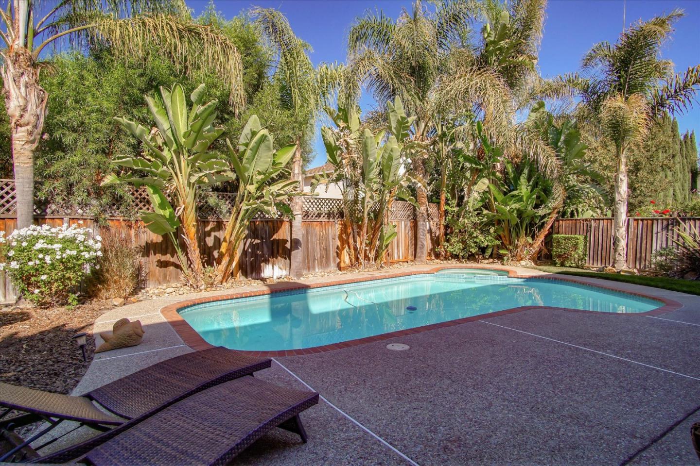 2745 Valley View Road Hollister, CA 95023 - Photo 45 of 47 Gallery Image 45
