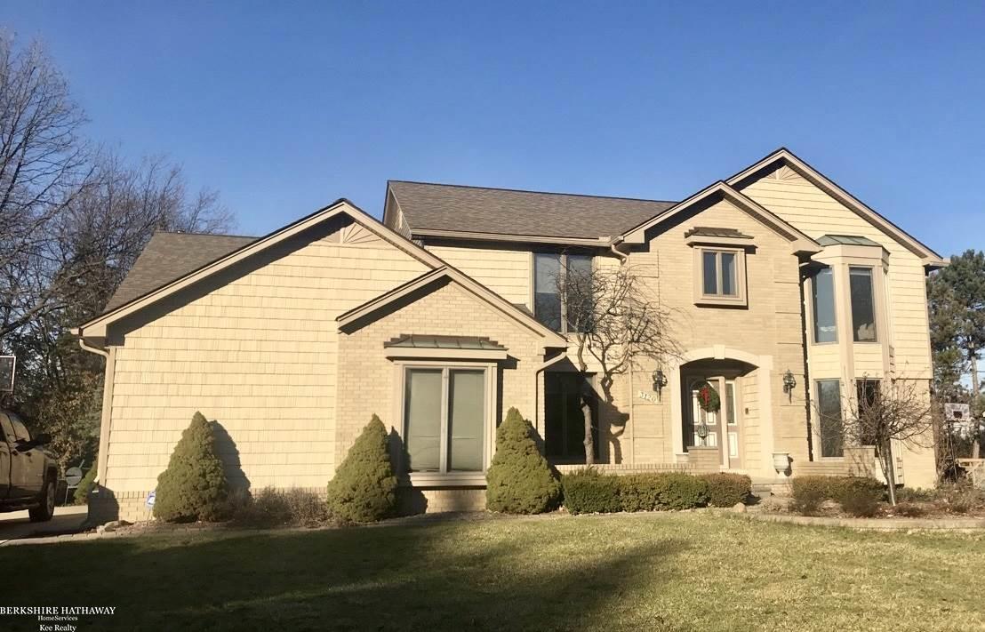 3120 Sunbury Court Rochester, MI 48309 - Photo 1 of 41 31336330.JPG