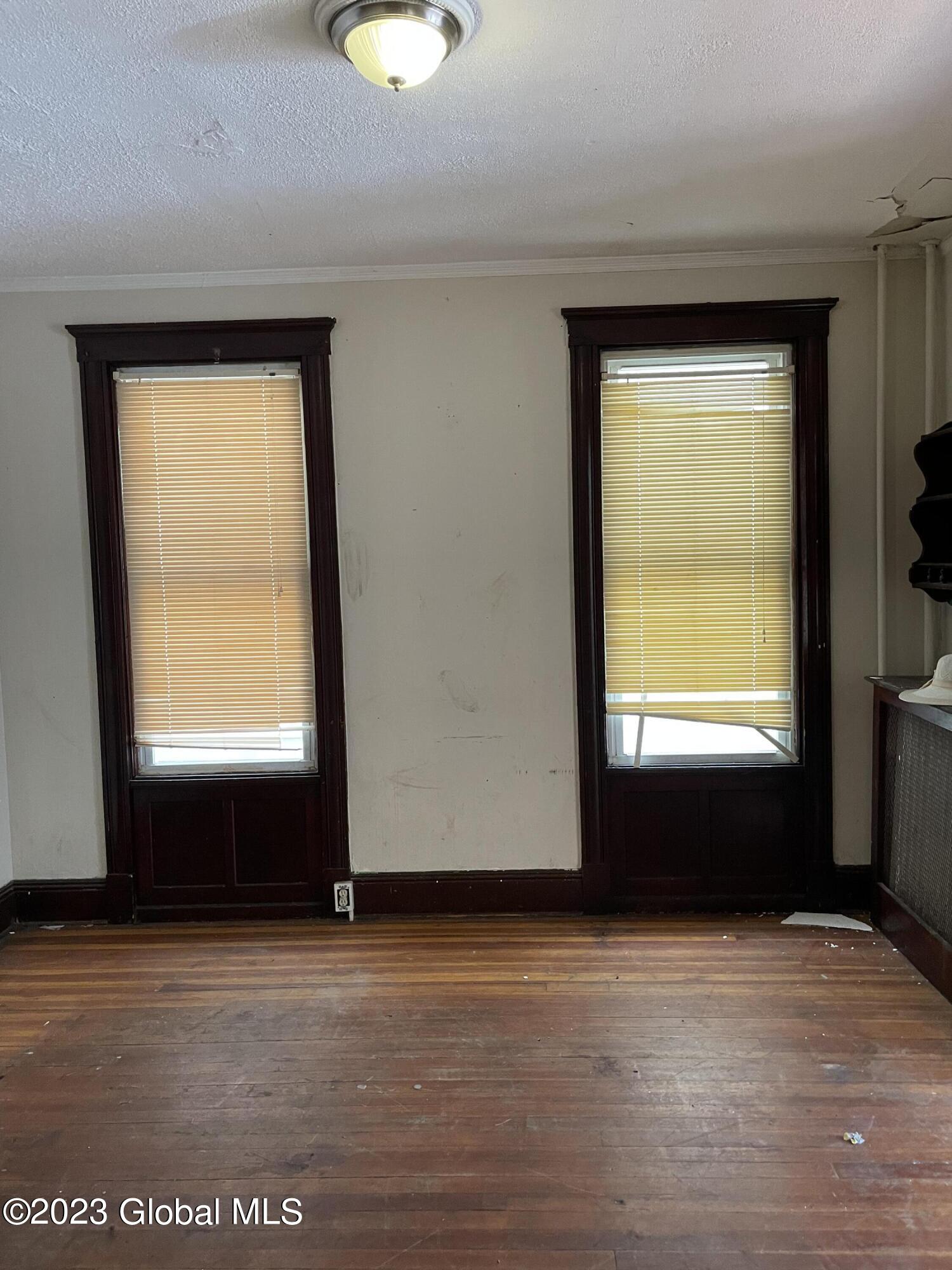 329 2nd Street Albany, NY 12206 - Photo 5 of 19 2A106FE8-9F70-46E9-AEED-144896A34CE9