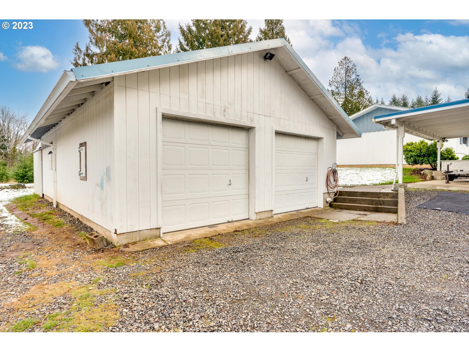 23728 South Springwater Road Estacada, OR 97023 - Photo 26 of 31 a house view with a backyard space