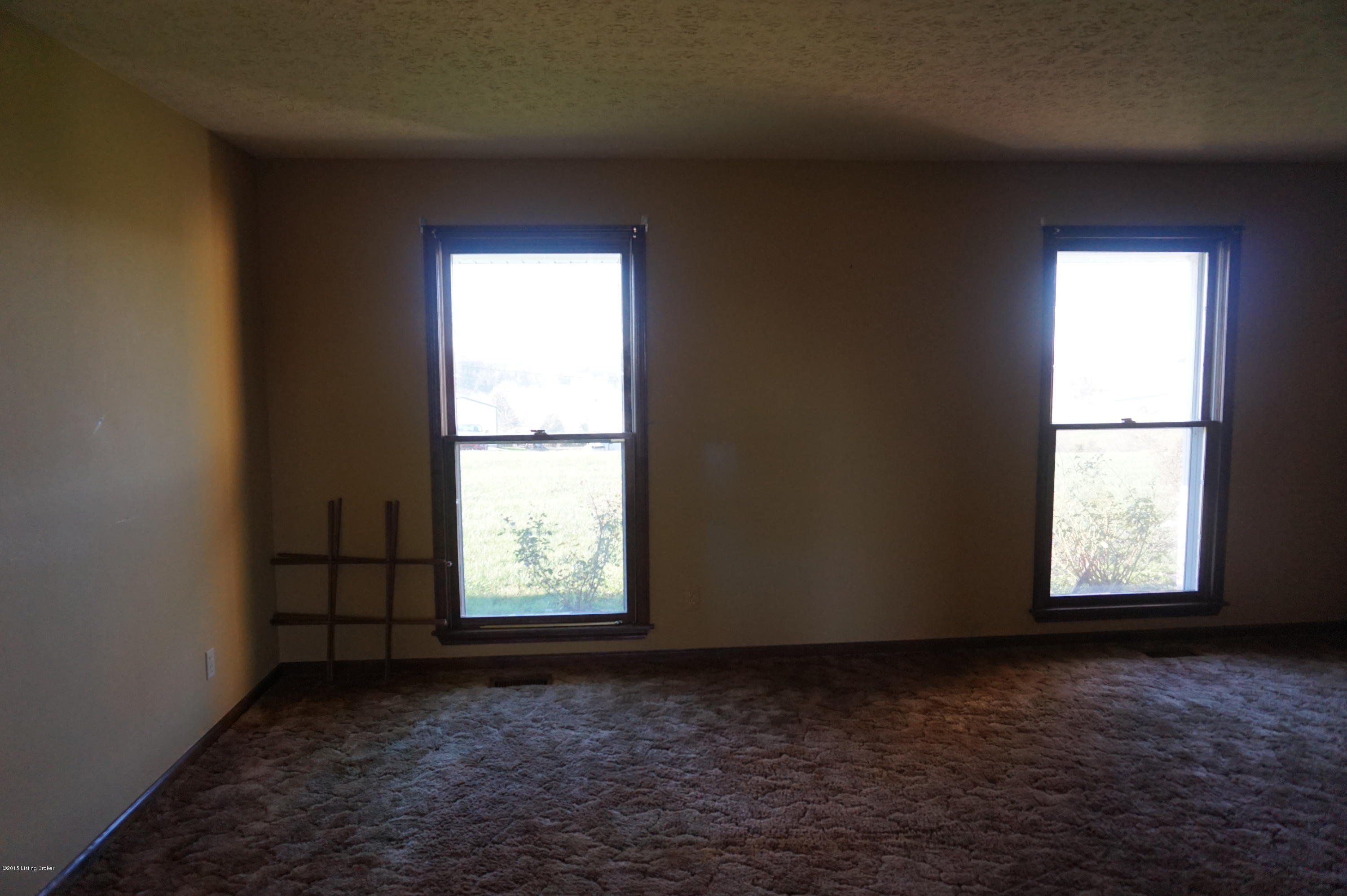 9673 Mt Eden Road Waddy, KY 40076 - Photo 19 of 27 DSC07761