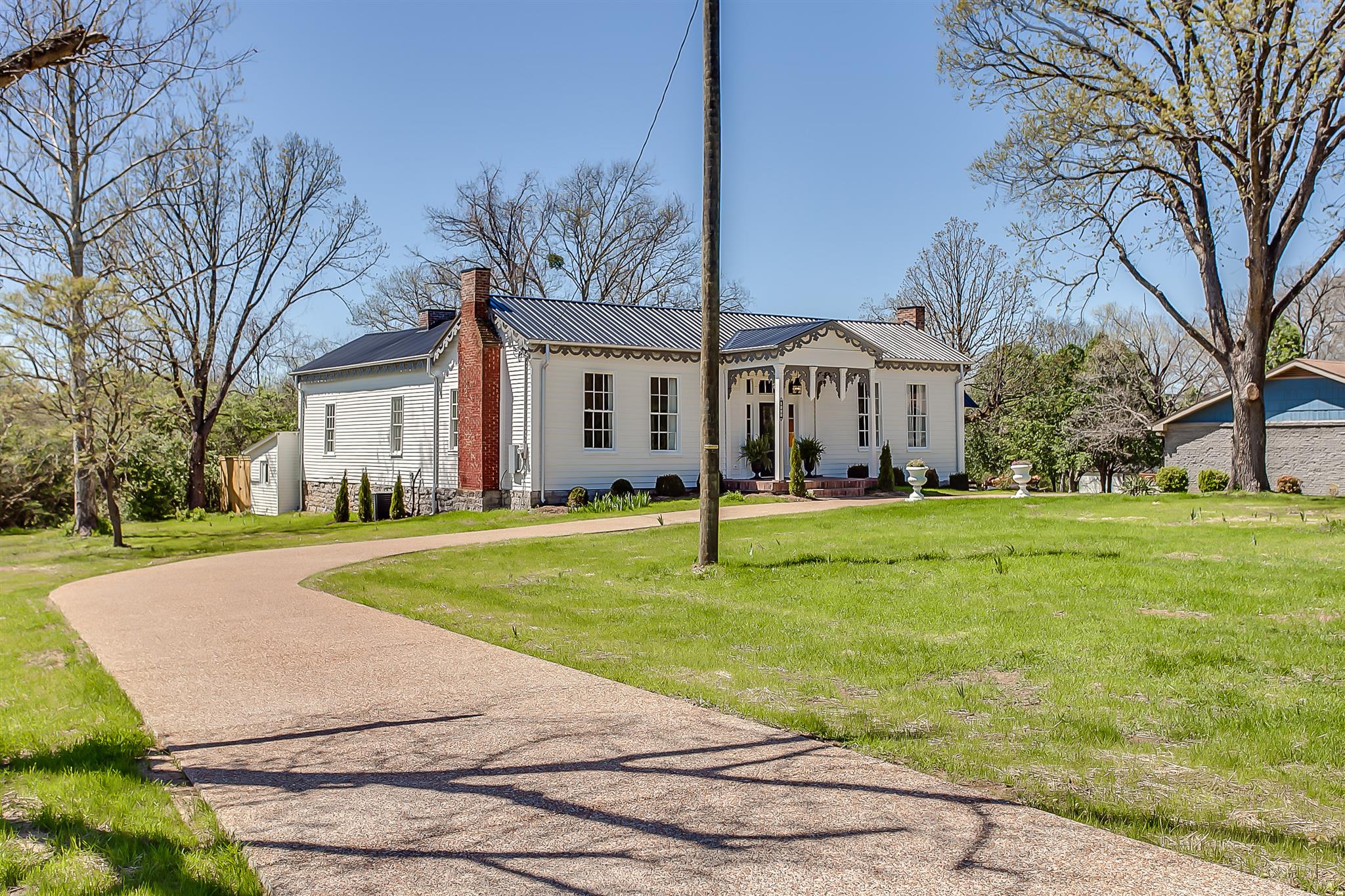 3111 Hydes Ferry Road Nashville, TN 37218 - Photo 3 of 26 Gallery Image 3