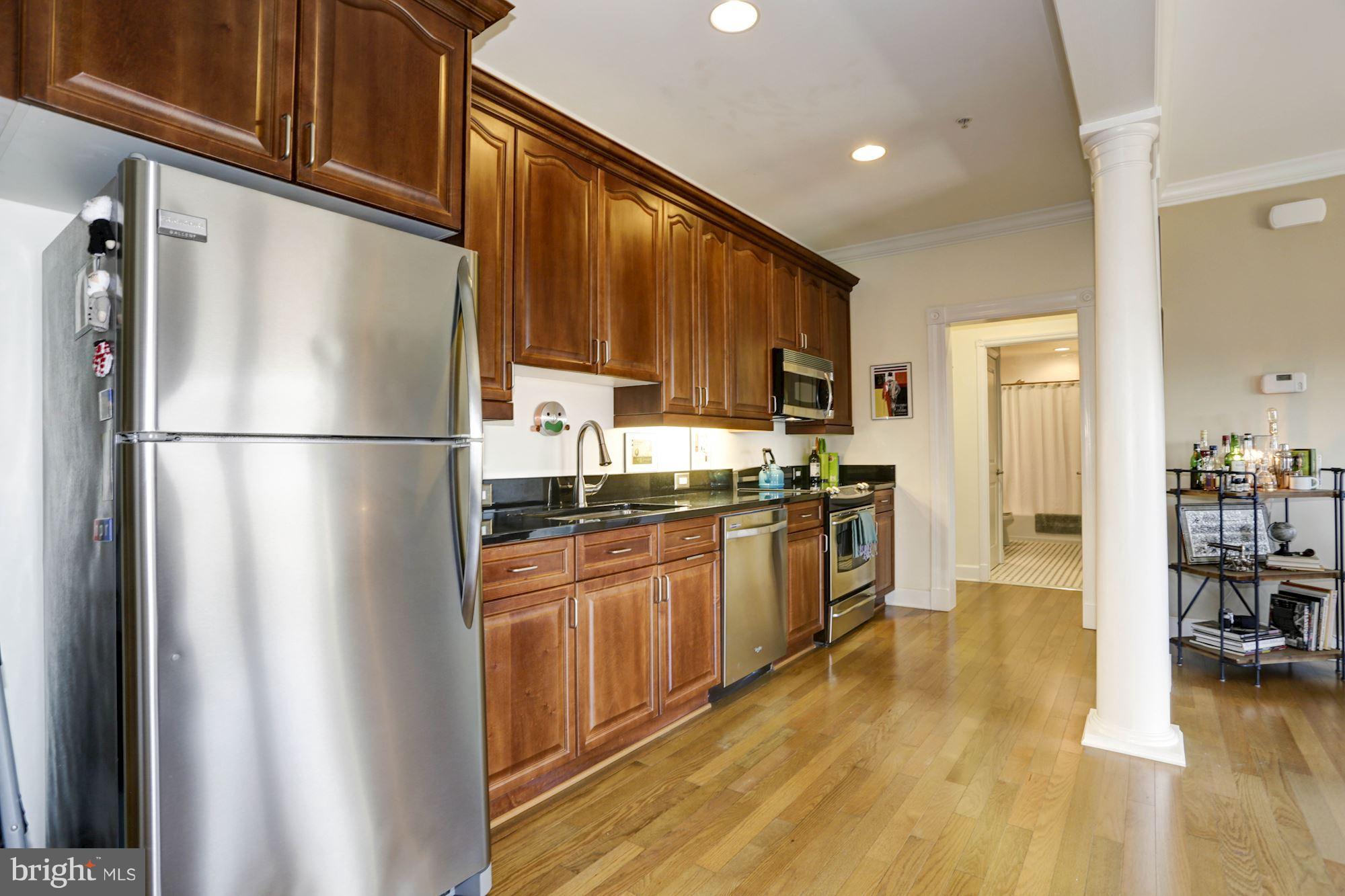 401 13th Street Northeast, Unit 408 Washington, DC 20002 - Photo 7 of 30 Open kitchen