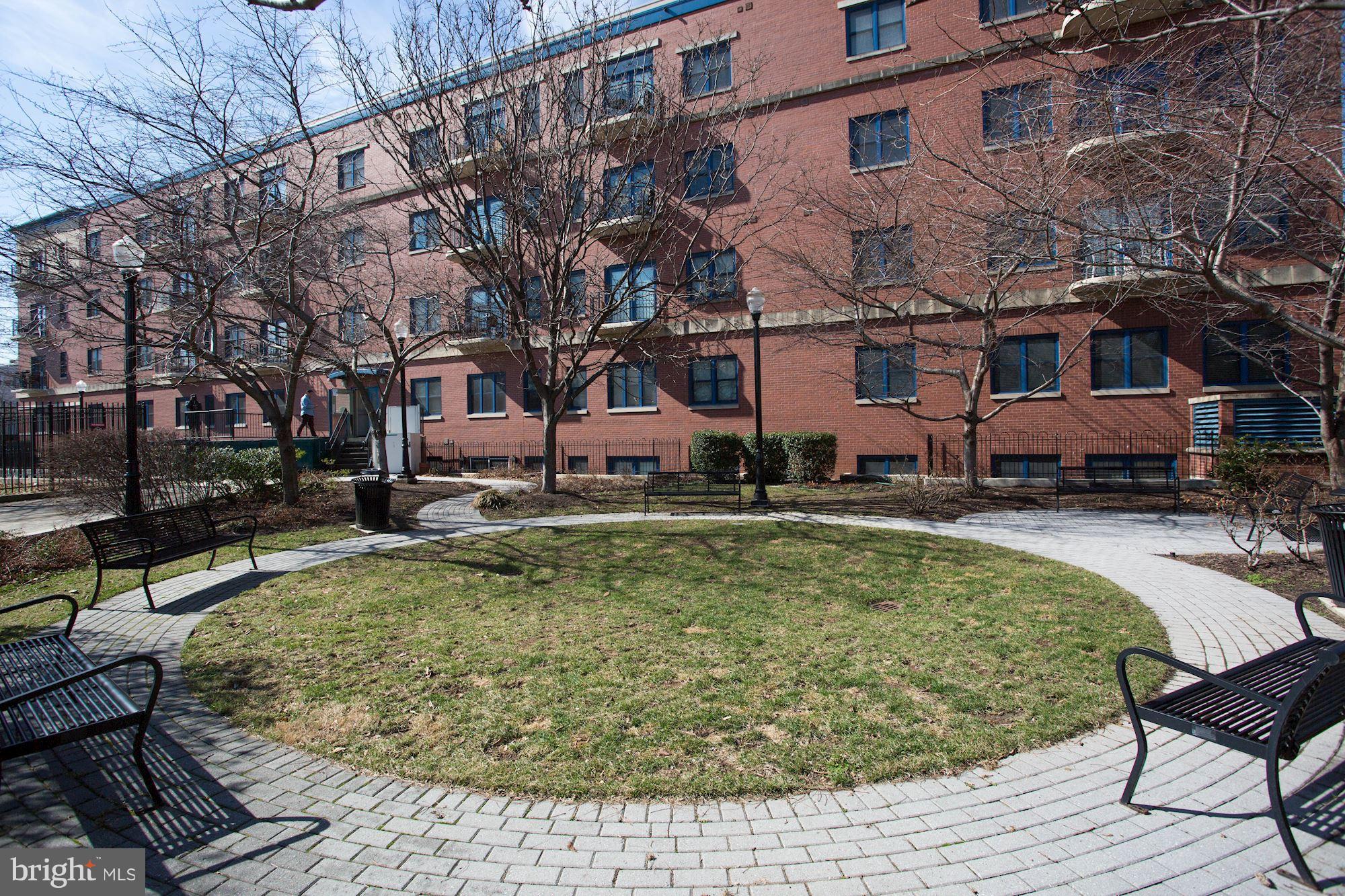 401 13th Street Northeast, Unit 408 Washington, DC 20002 - Photo 17 of 30 Gated sitting area