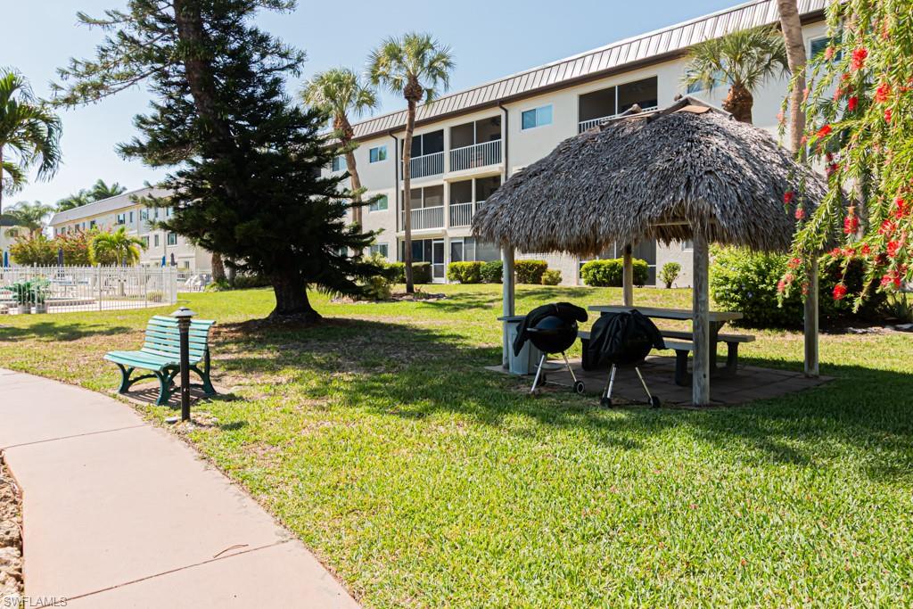 1022 Manatee Road, Unit D107 Naples, FL 34114 - Photo 10 of 43