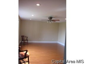 1865 MayField Road Chatham, IL 62629 - Photo 3 of 12 Gallery Image 3