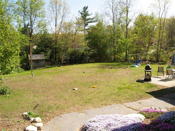 18 Blood Road Townsend, MA 01469 - Photo 3 of 15 Gallery Image 3