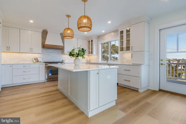 $3,500,000 | 322 York Road, South Bethany, DE 19930