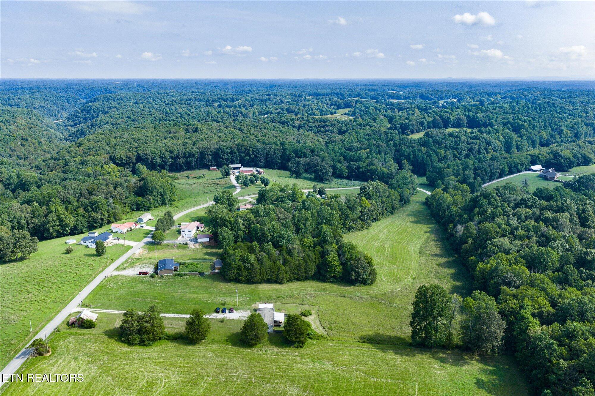 330 Griffintown Road Sparta, TN 38583 - Photo 12 of 42 09-330 Griffintown Rd_048_TNPC