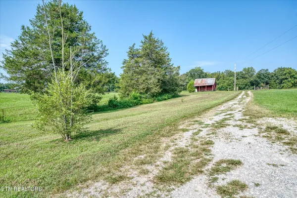 $312,000 | 330 Griffintown Road, Sparta, TN 38583