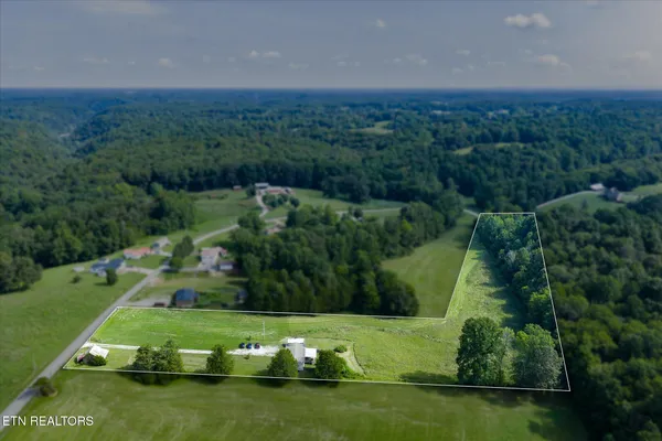 $312,000 | 330 Griffintown Road, Sparta, TN 38583