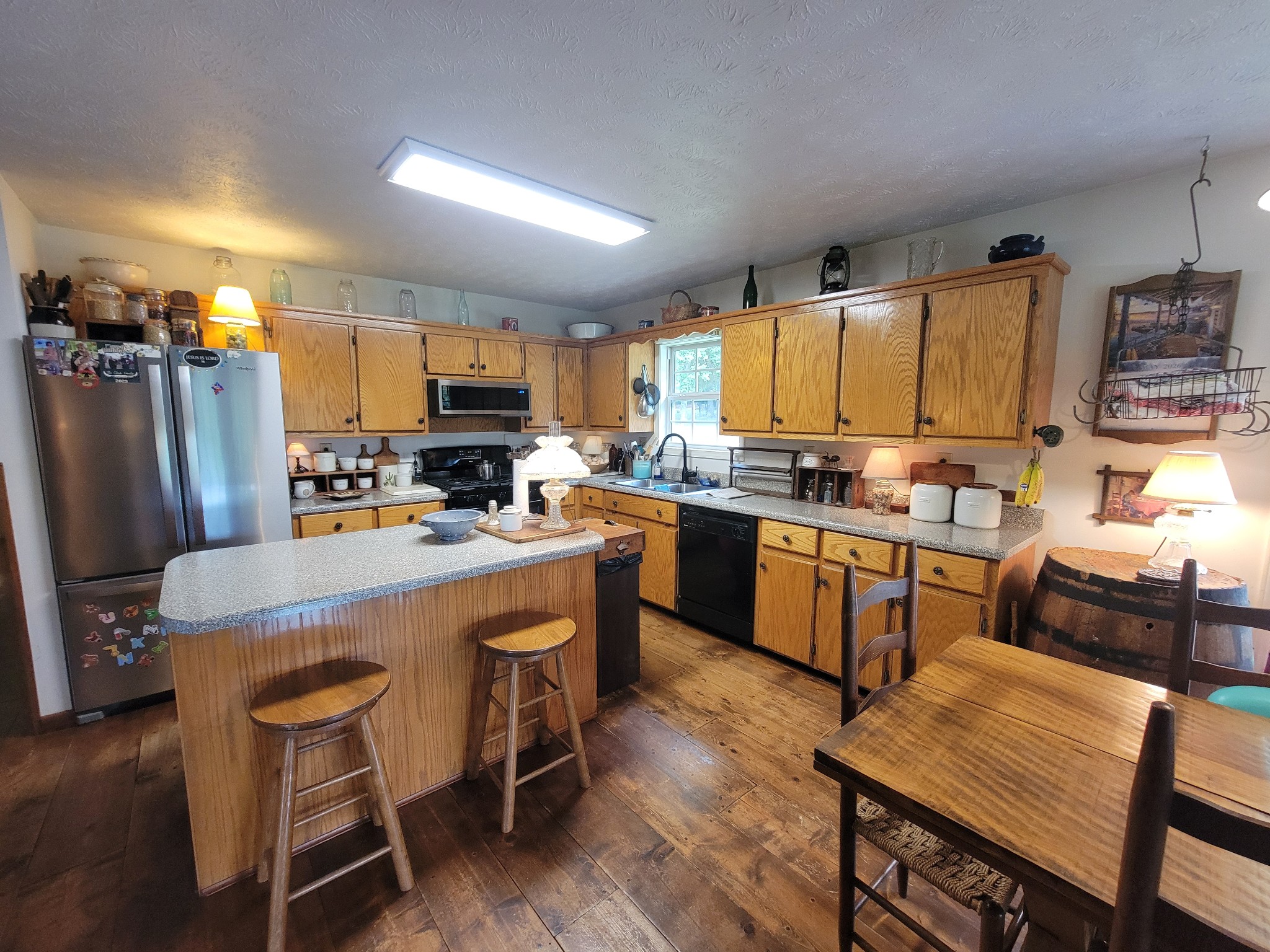 1089 Jim Clark Road Erin, TN 37061 - Photo 9 of 71