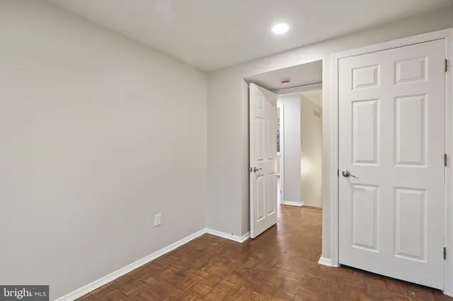 $2,475 | 9432 Merryrest Road, Columbia, MD 21045