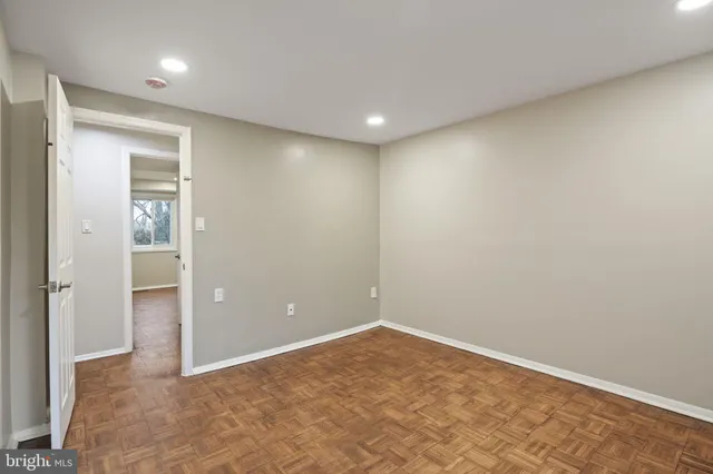 $2,475 | 9432 Merryrest Road, Columbia, MD 21045