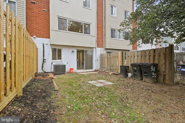 $2,475 | 9432 Merryrest Road, Columbia, MD 21045