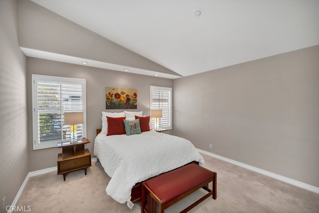 108 Peppertree Lane Monrovia, CA 91016 - Photo 16 of 29