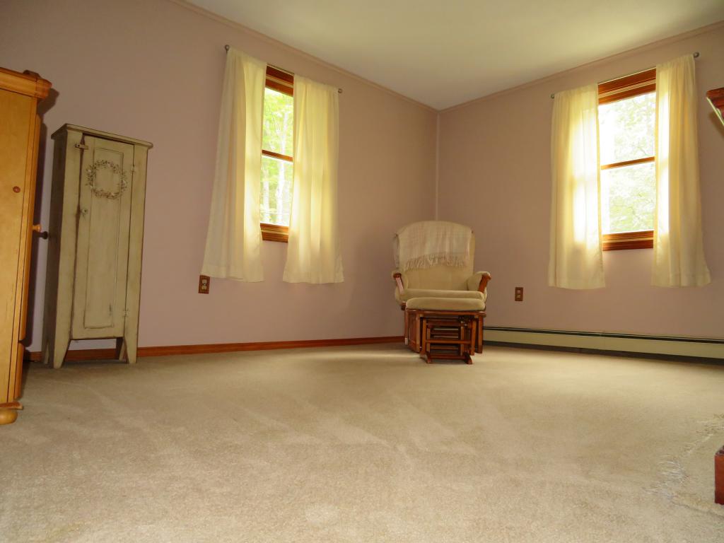 429 Middle Winchendon Road Rindge, NH 03461 - Photo 14 of 19