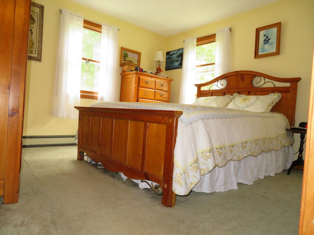 429 Middle Winchendon Road Rindge, NH 03461 - Photo 15 of 19