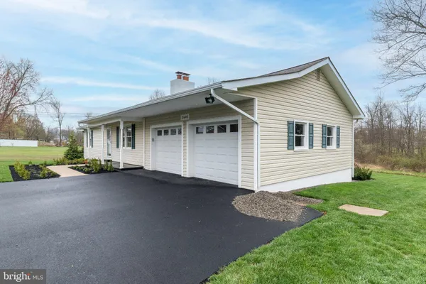 $875,000 | 3645-57 Applebutter Road, Fountainville, PA 18923